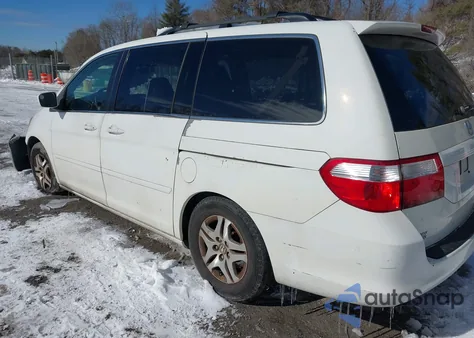 2005 Honda Odyssey Ex-L z USA, uszkodzony, nr VIN 5FNRL386X5B000718
